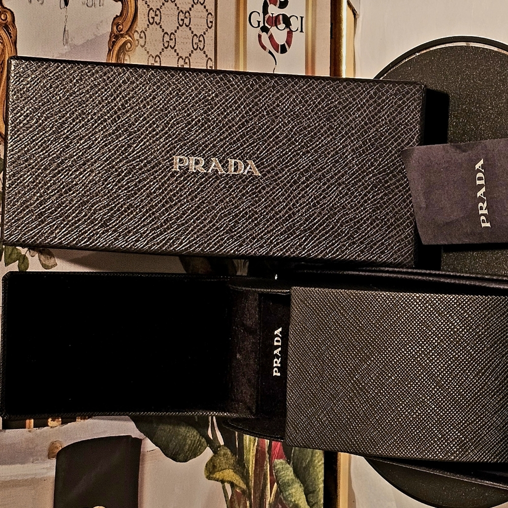 Prada Silver and Black Sunglasses Hard Case & Box Sleek Accessories - Picture 5 of 13